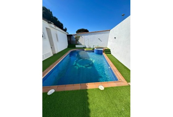 Revente - Villa - Torrevieja