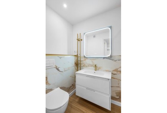 Herverkoop - Appartement  - Torrevieja - Punta Prima