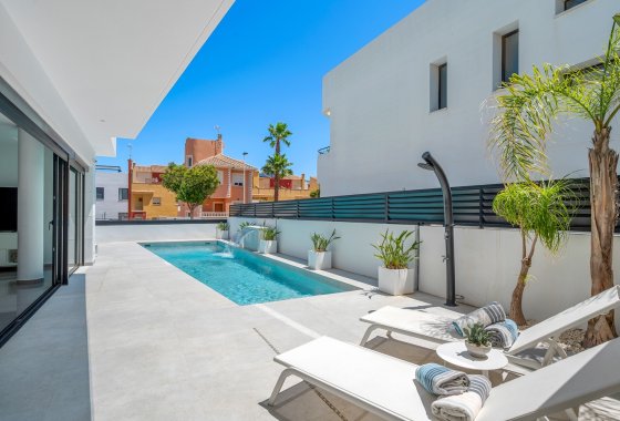Herverkoop - Villa - Guardamar del Segura