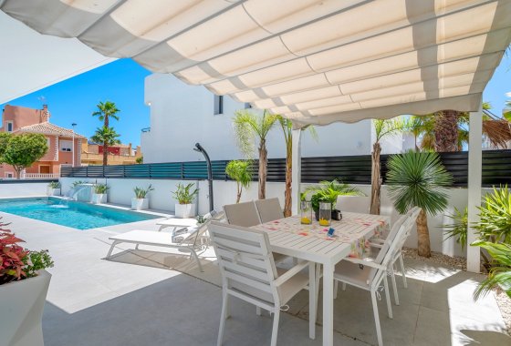 Herverkoop - Villa - Guardamar del Segura