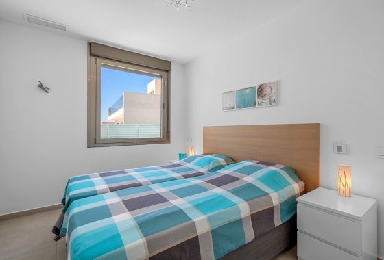 Resale - Villa - La Marina