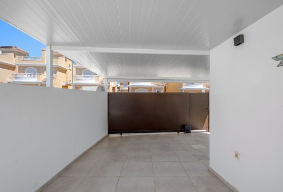 Resale - Villa - La Marina