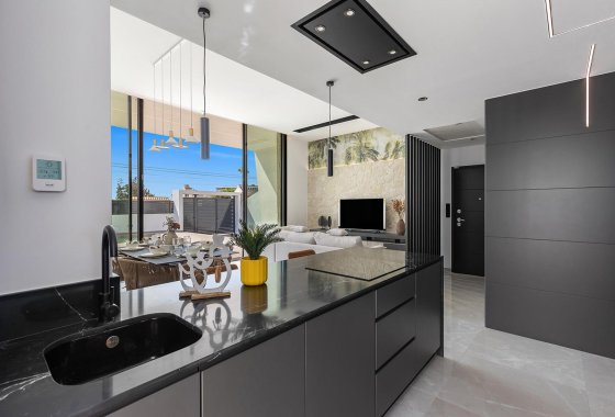 Новое здание - Villa - Torrevieja - Los Balcones