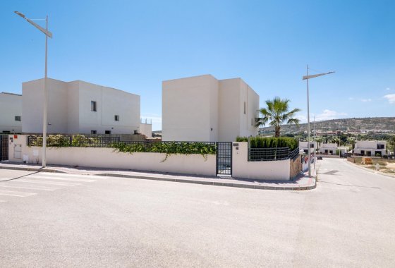 Новое здание - Villa - Algorfa - La Finca Golf