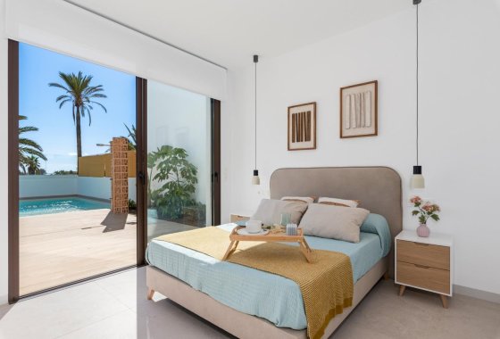 Новое здание - Villa - Los Alcázares - Serena Golf
