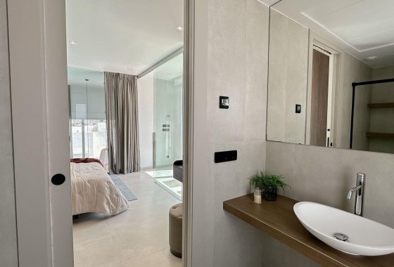 Новое здание - Villa - Algorfa - La Finca Golf
