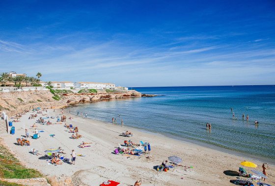 Новое здание - Villa - Orihuela Costa - La Zenia