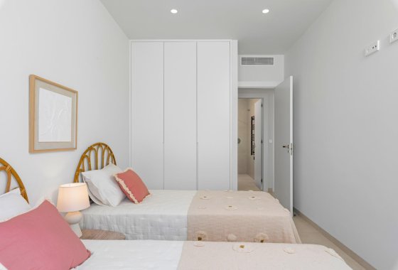 Новое здание - Villa - Los Alcázares - Serena Golf