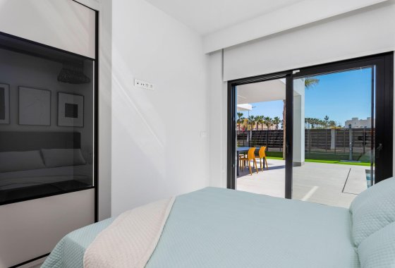 Новое здание - Villa - Algorfa - La Finca Golf