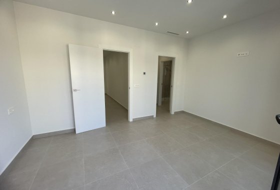 Новое здание - Villa - Almoradi - Heredades