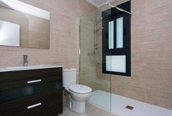 Новое здание - Villa - Daya Nueva - Centro