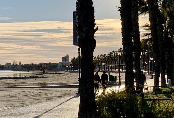 Новое здание - Villa - Los Alcázares