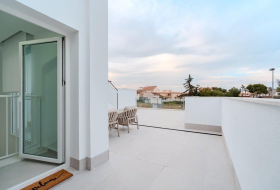 Новое здание - Villa - Los Alcázares - Torre del Rame