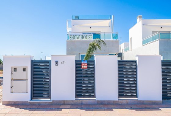 Новое здание - Villa - Los Alcázares - Torre del Rame