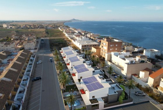 Новое здание - Villa - Los Nietos - Los Nietos playa