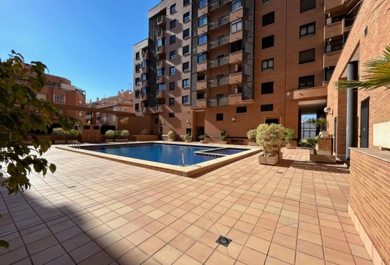 Новое здание - Квартира  - Alicante - Carolinas Bajas