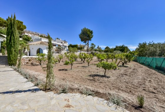 Resale - Villa - Altea