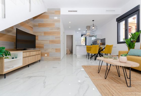 Новое здание - Villa - Torrevieja - Torretas