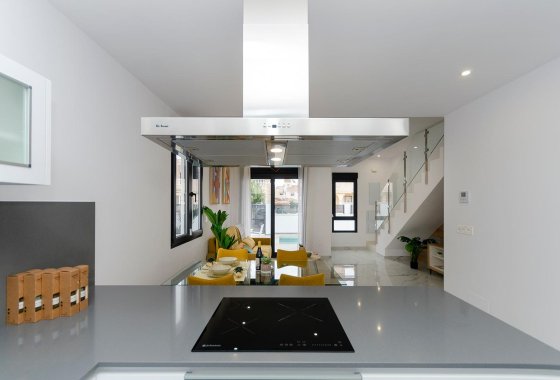 Новое здание - Villa - Torrevieja - Torretas