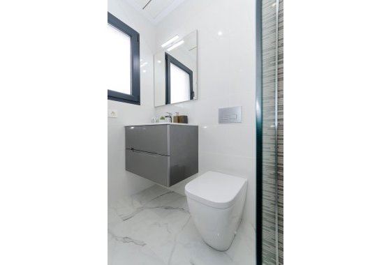 Новое здание - Villa - Torrevieja - Torretas