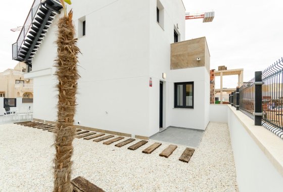 Новое здание - Villa - Torrevieja - Torretas