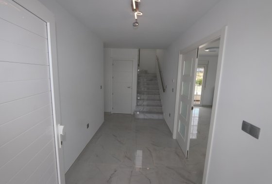 Новое здание - Villa - Pinoso - Camino Del Prado