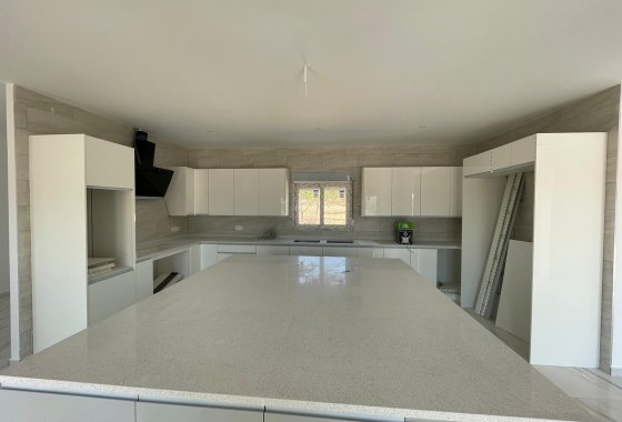Новое здание - Villa - Pinoso - Camino Del Prado
