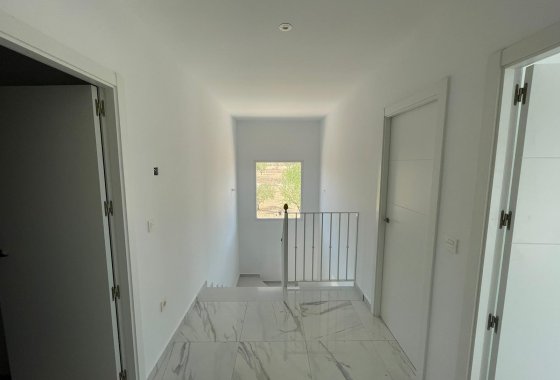Новое здание - Villa - Pinoso - Camino Del Prado