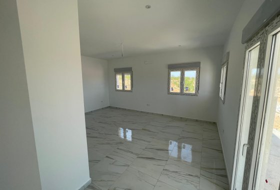 Новое здание - Villa - Pinoso - Camino Del Prado