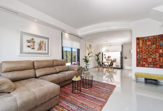 Новое здание - Villa - Los Montesinos - La herrada