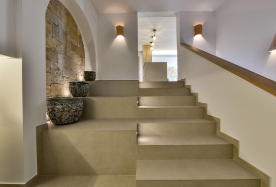 Resale - Villa - Altea