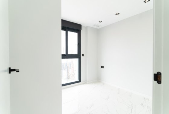 Новое здание - Villa - Orihuela Costa - Punta Prima