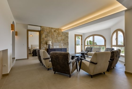 Resale - Villa - Altea