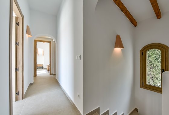 Resale - Villa - Altea