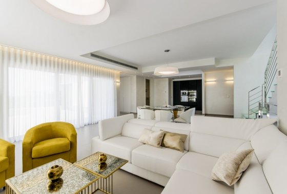 Новое здание - Villa - Orihuela Costa - Campoamor