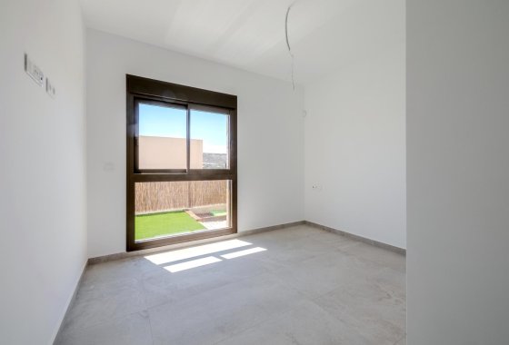 Новое здание - Villa - Algorfa - La Finca Golf