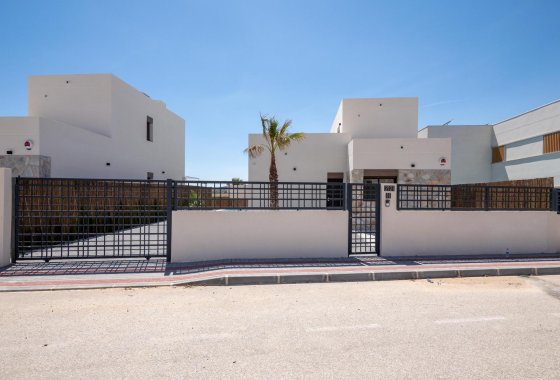 Новое здание - Villa - Algorfa - La Finca Golf