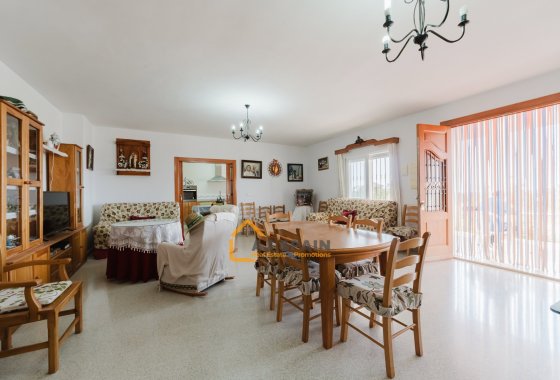 Resale - Country Estate - Fortuna - LAS KALENDAS