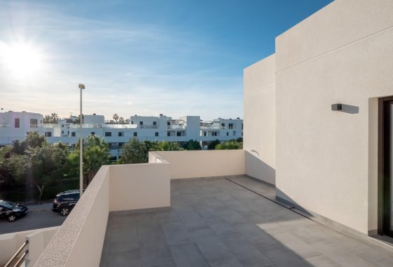 Новое здание - Villa - Orihuela Costa