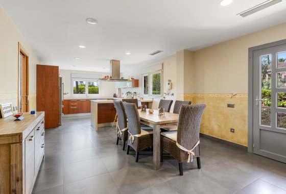 Перепродажа - Villa - Elche/Elx