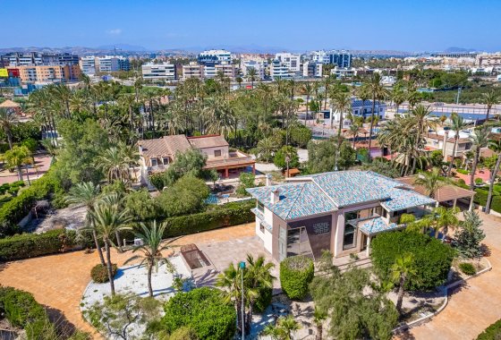 Перепродажа - Villa - Elche/Elx