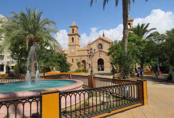 Новое здание - Квартира  - Torrevieja