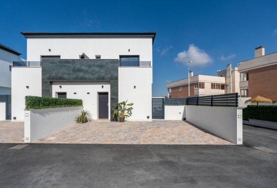 Nieuwbouw  - Halfvrijstaand Villa - Gran Alacant