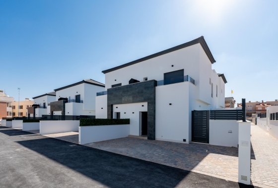 Obra nueva - Villa Adosada - Gran Alacant