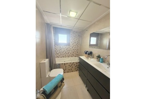 Resale - Apartment  - Guardamar del Segura