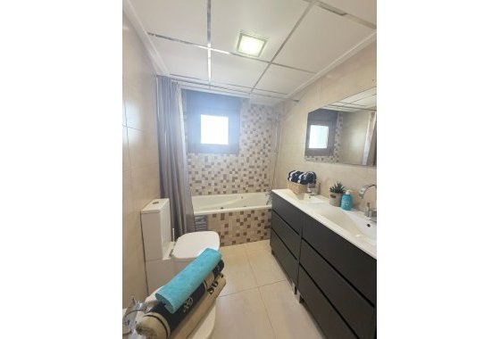 Resale - Apartment  - Guardamar del Segura