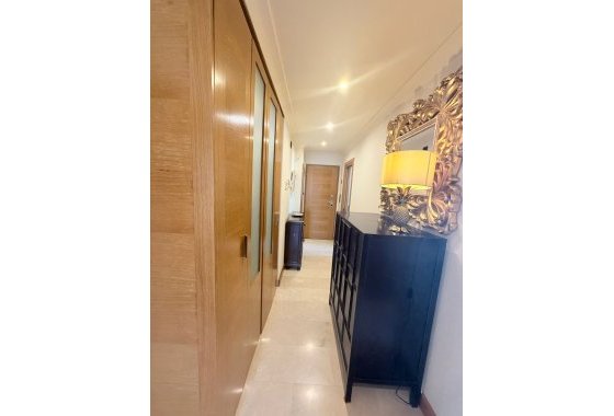 Resale - Apartment  - Guardamar del Segura