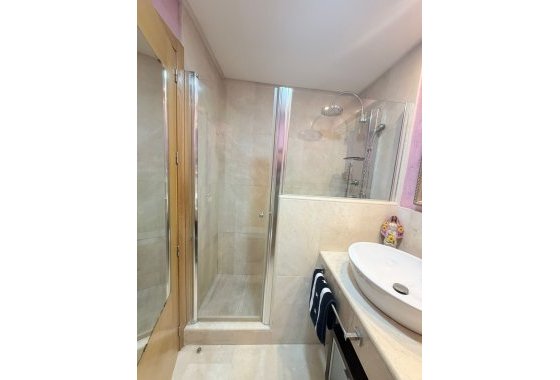 Resale - Apartment  - Guardamar del Segura