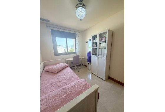 Resale - Apartment  - Guardamar del Segura