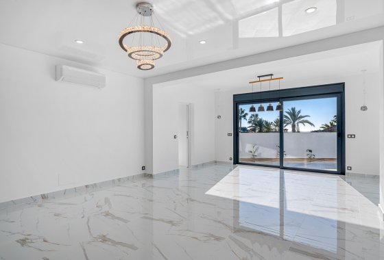 Resale - Villa - Ciudad Quesada - Rojales